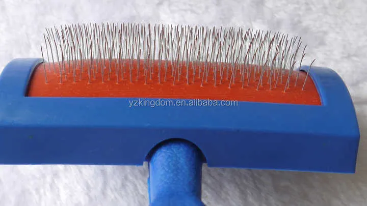 كلب القط الاستحمام أداة تهذيب الشعر فرشاة من المشمع مع بسيطة البلاستيك مقبض Dog Cat Bathing Grooming Tool Brush with Simple Plastic Handle