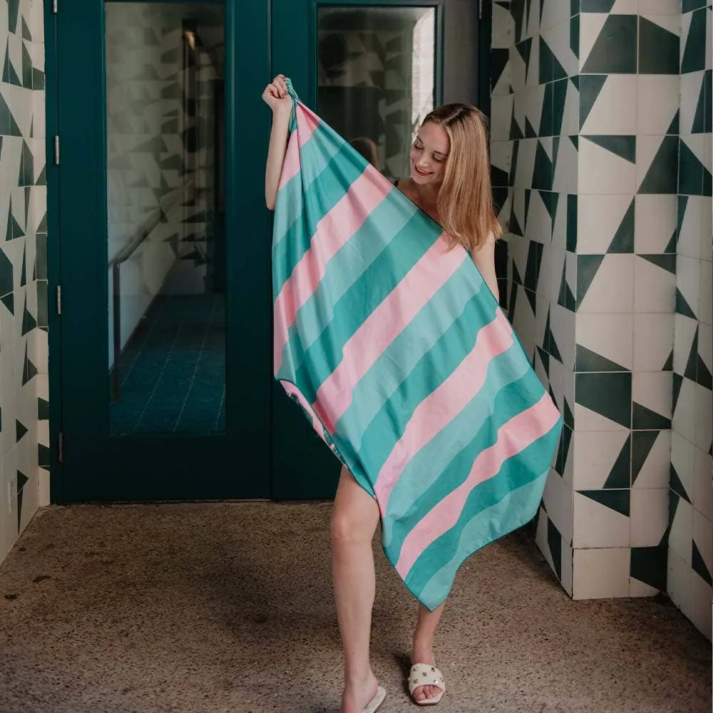 Tropical Leaves Quick Dry Towel